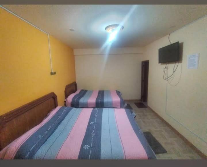 El Jardin De Los Lirios Hotel Mojon de Achocalla Ngoại thất bức ảnh